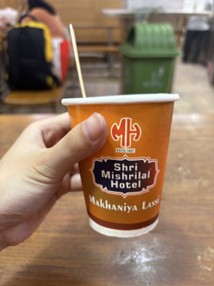 現地の人おすすめのラッシー